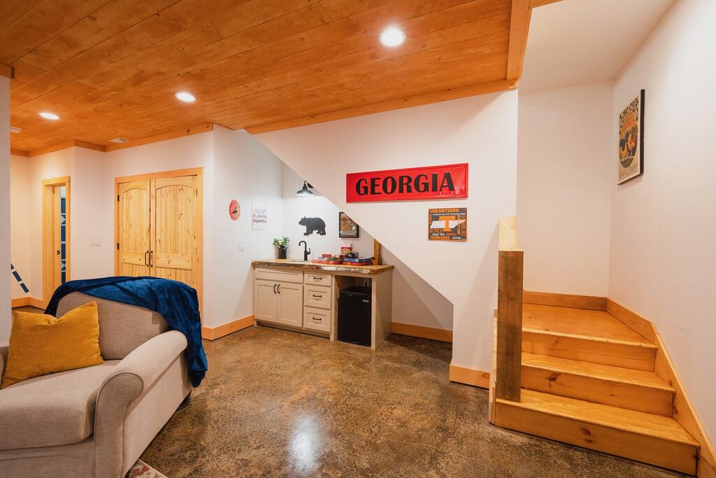 435346 McCaysville Active