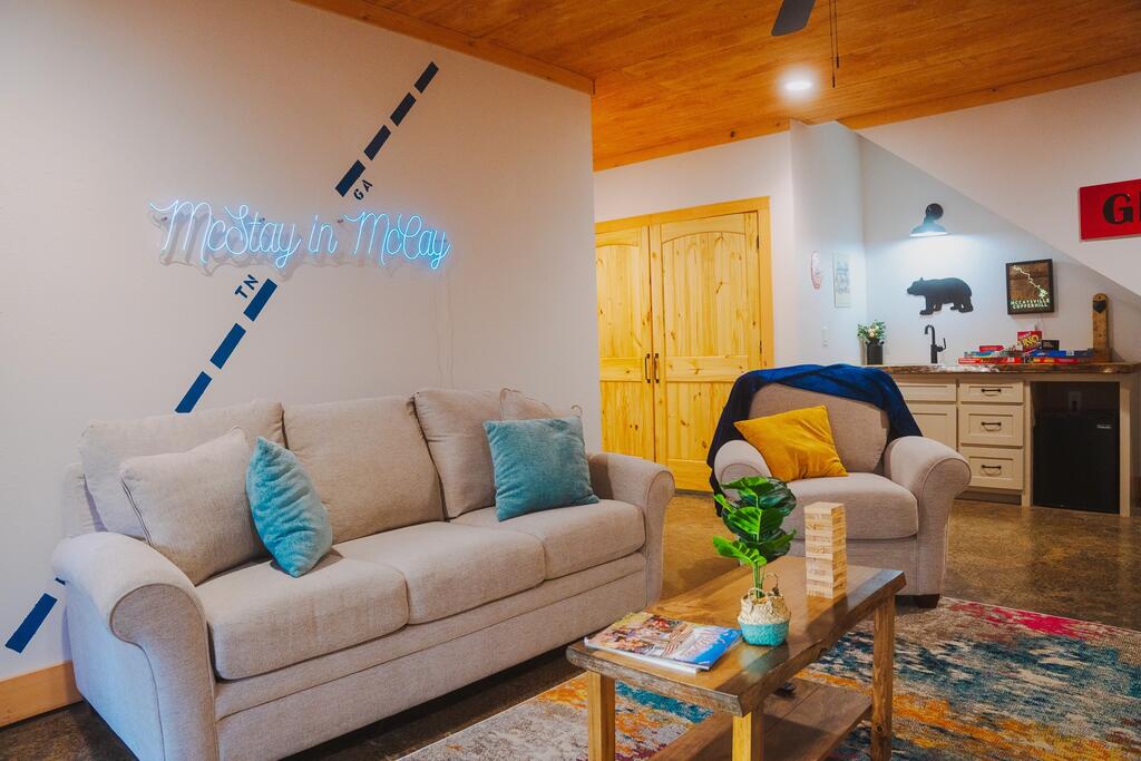 435346 McCaysville Active