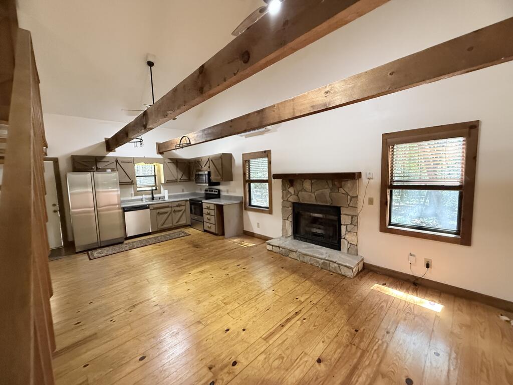 435351 Blairsville Active