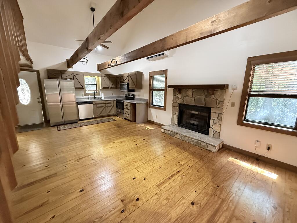 435351 Blairsville Active