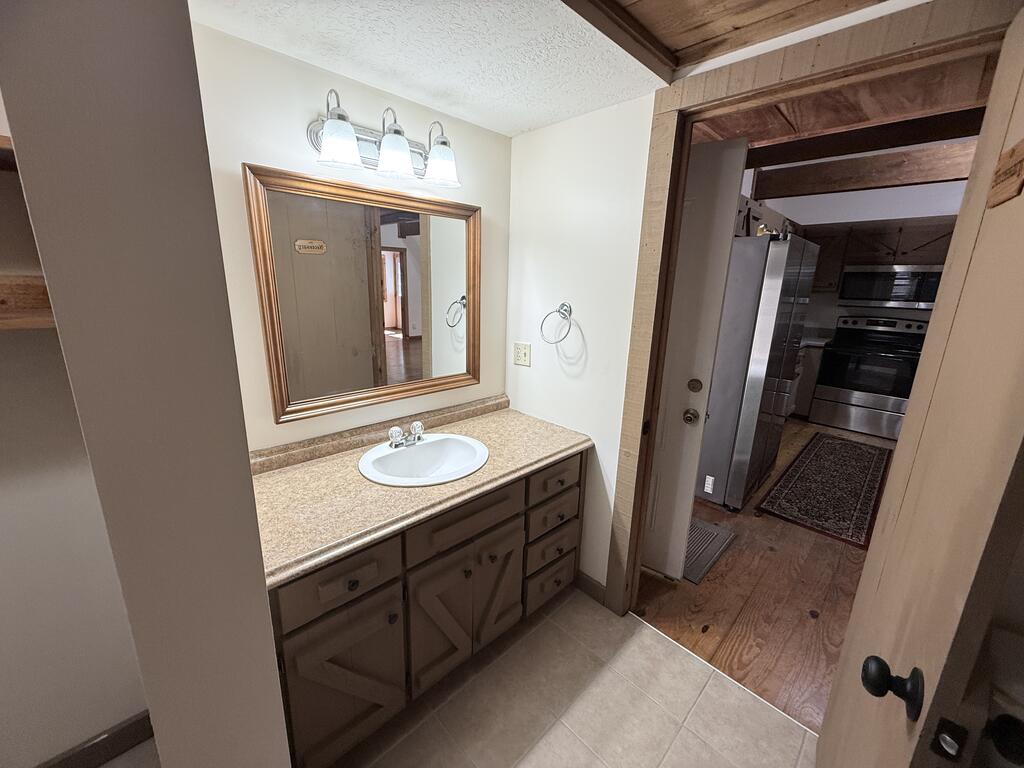 435351 Blairsville Active