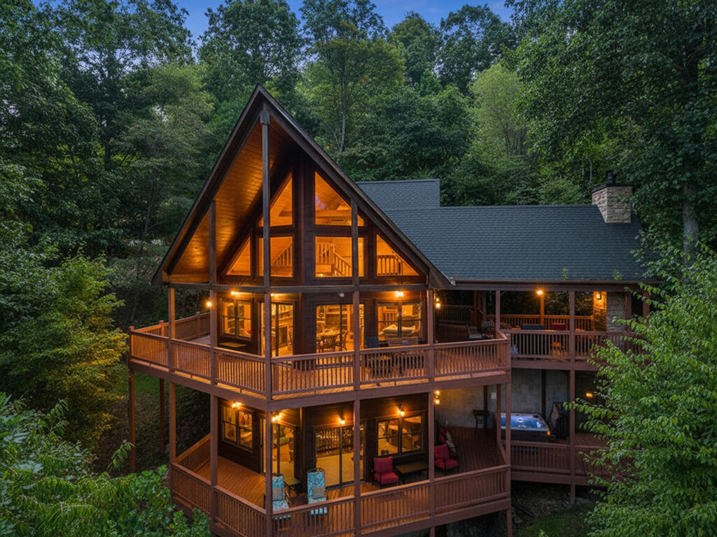 435371 Mineral Bluff Active
