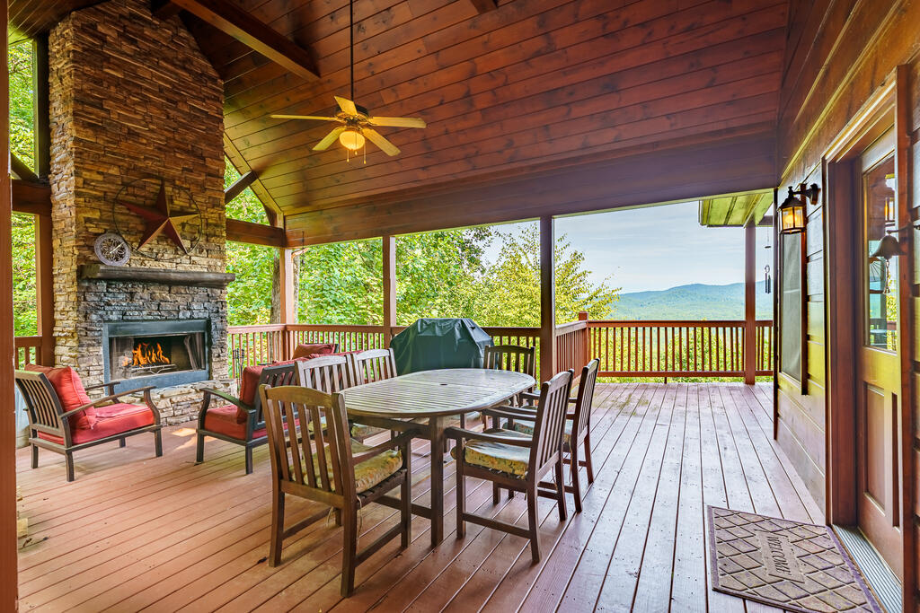 435371 Mineral Bluff Active