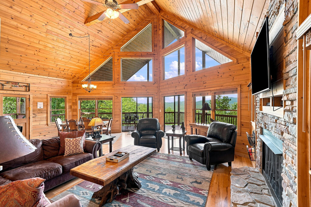 435371 Mineral Bluff Active