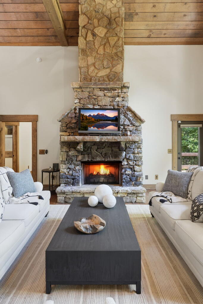 435374 McCaysville Active