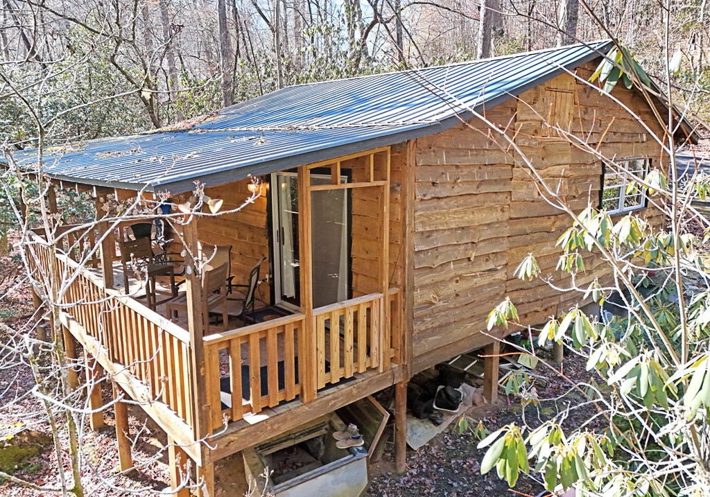 435379 Mineral Bluff Active