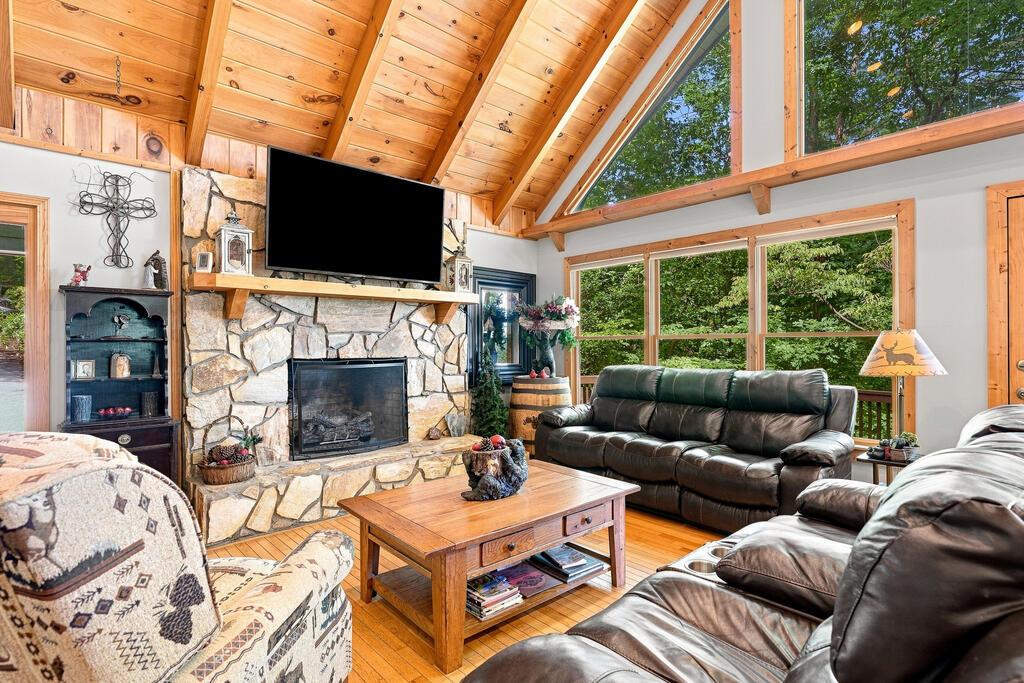 435388 Ellijay Active