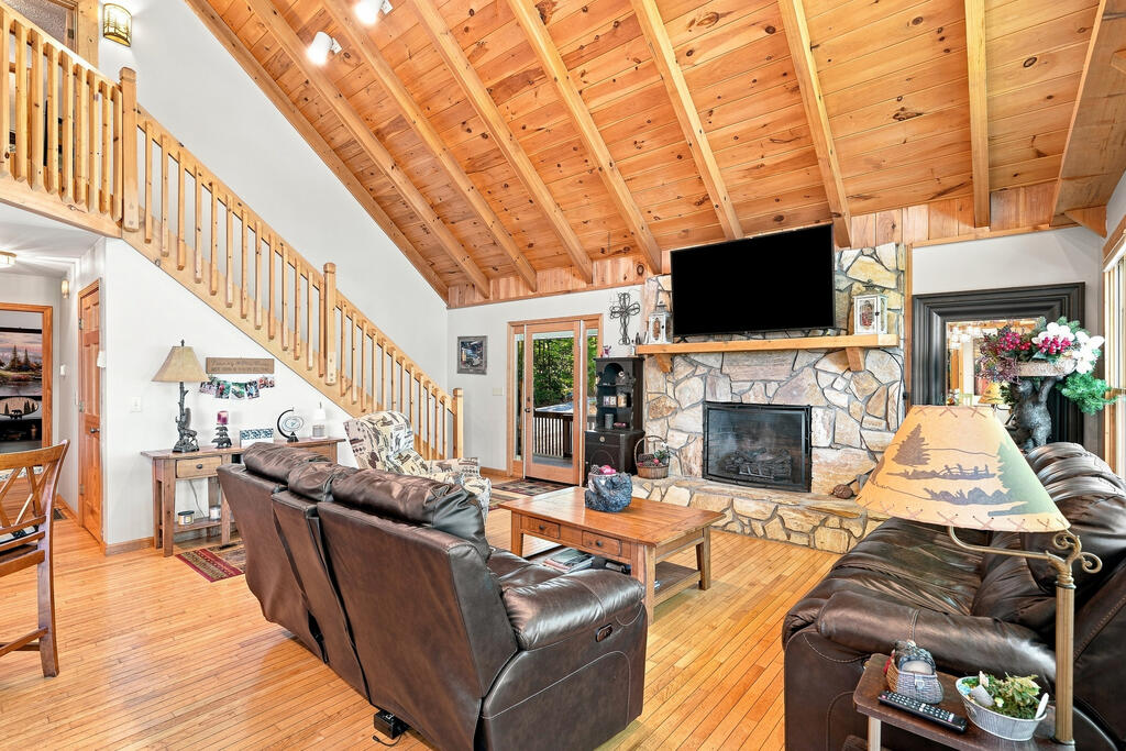 435388 Ellijay Active