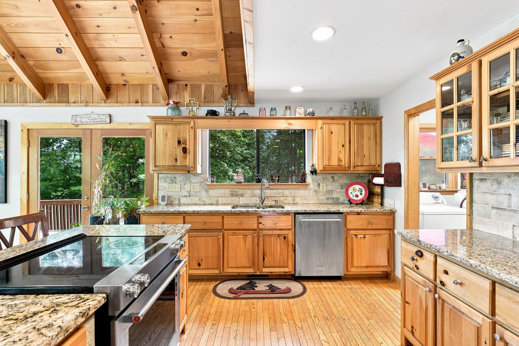 435388 Ellijay Active
