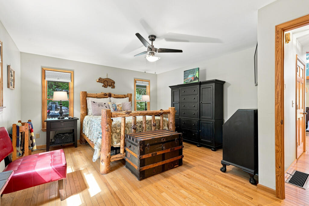 435388 Ellijay Active