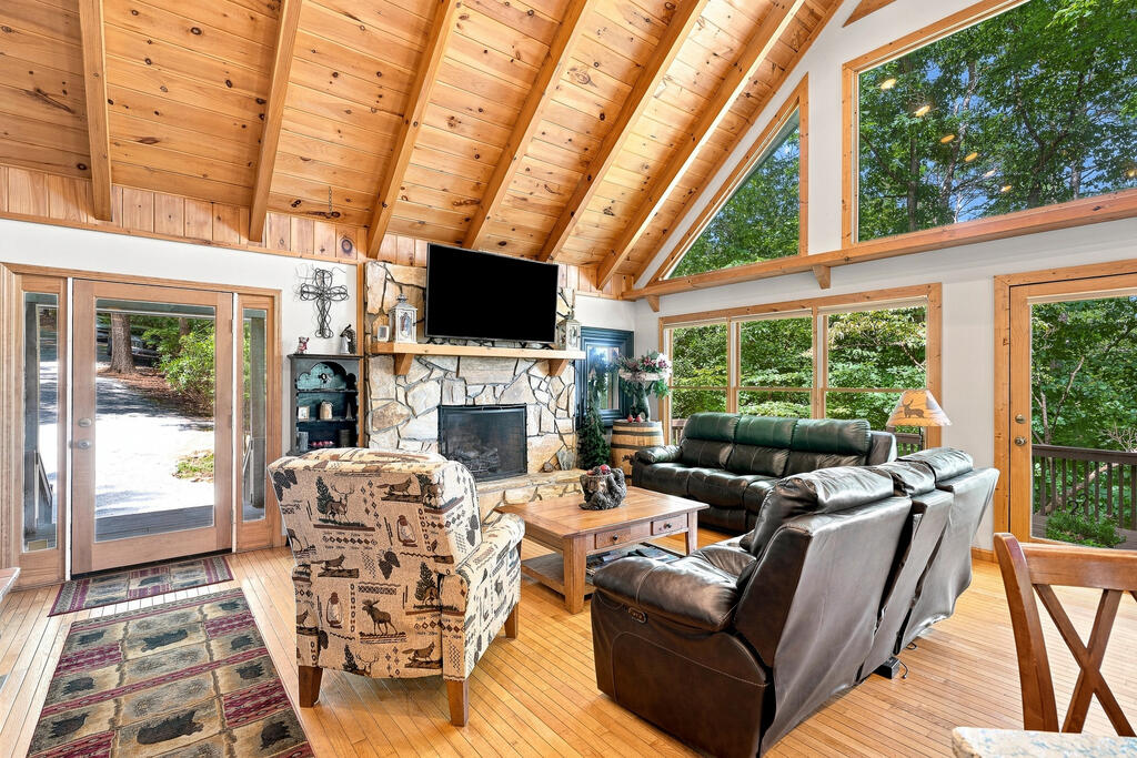 435388 Ellijay Active