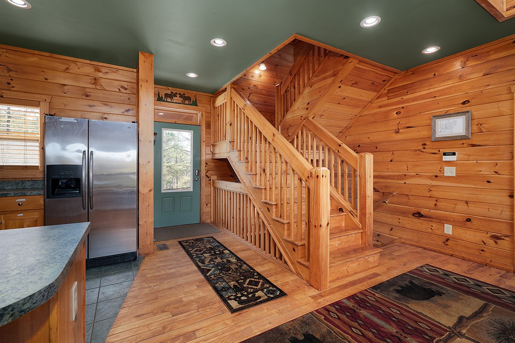435389 Ellijay Active
