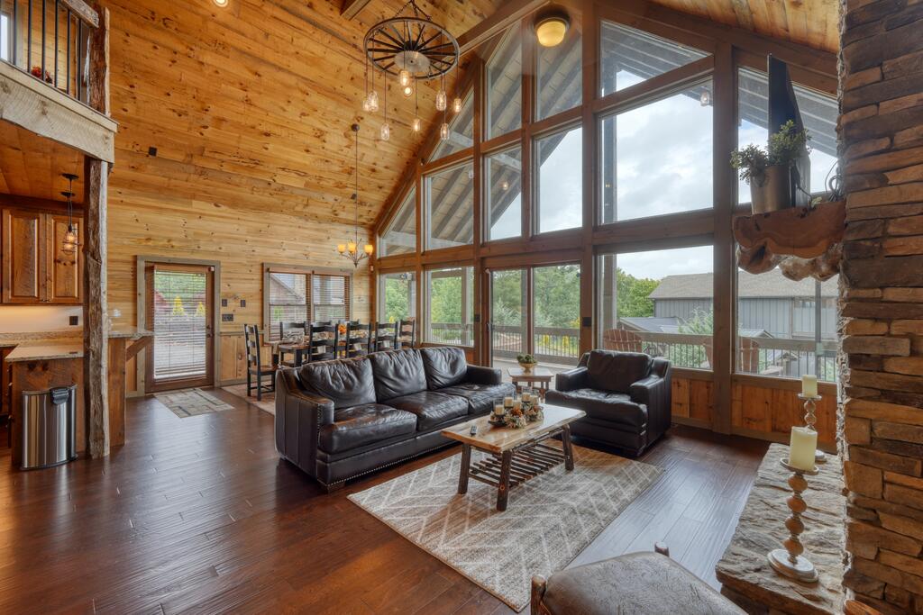 435393 Blue Ridge Active