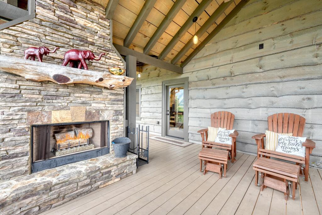 435393 Blue Ridge Active