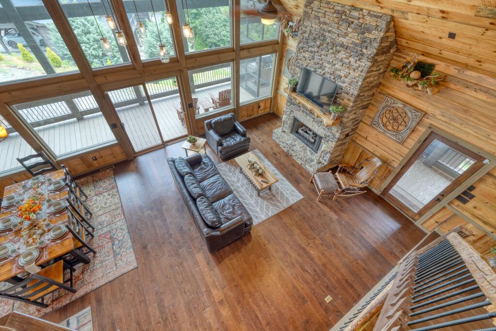 435393 Blue Ridge Active