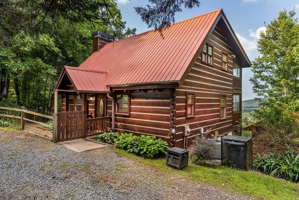 435394 Ellijay Active