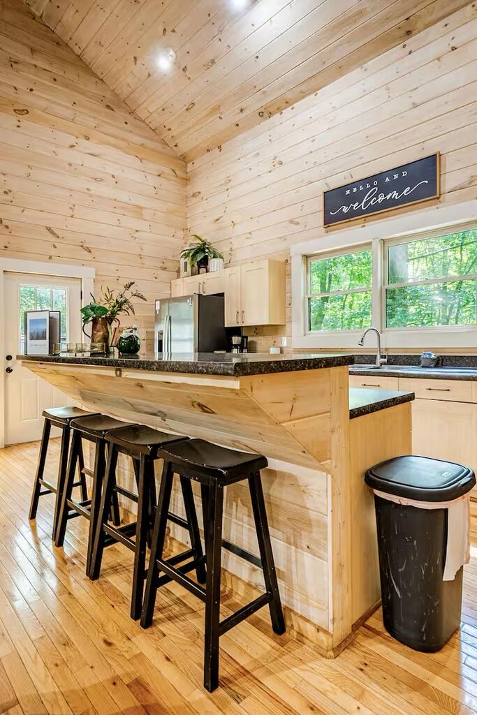 435398 Ellijay Active
