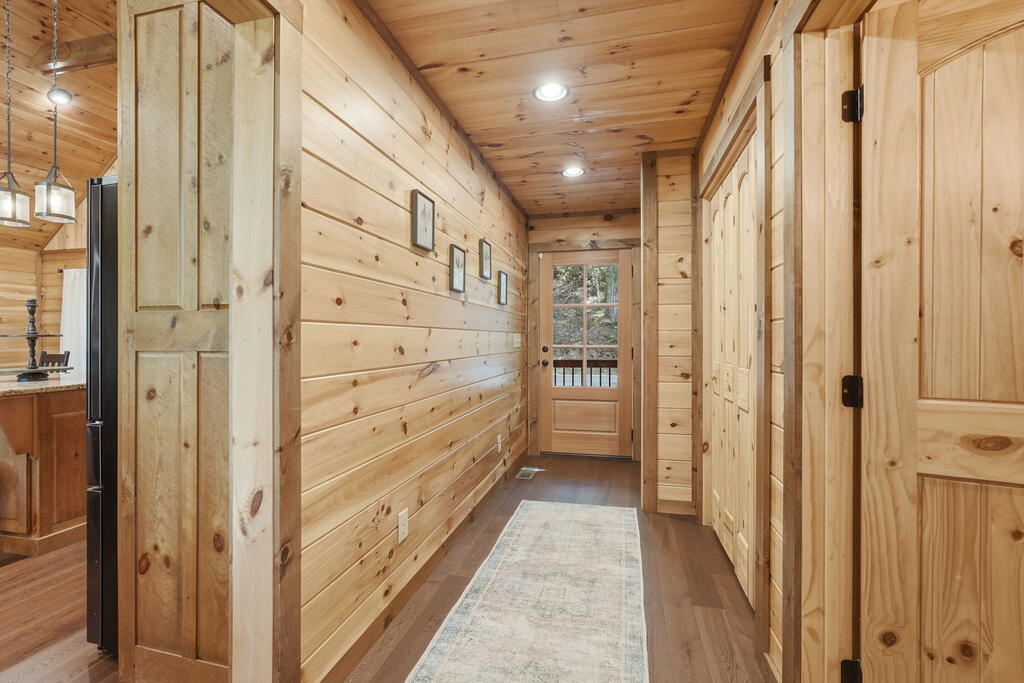 435402 Mineral Bluff Active