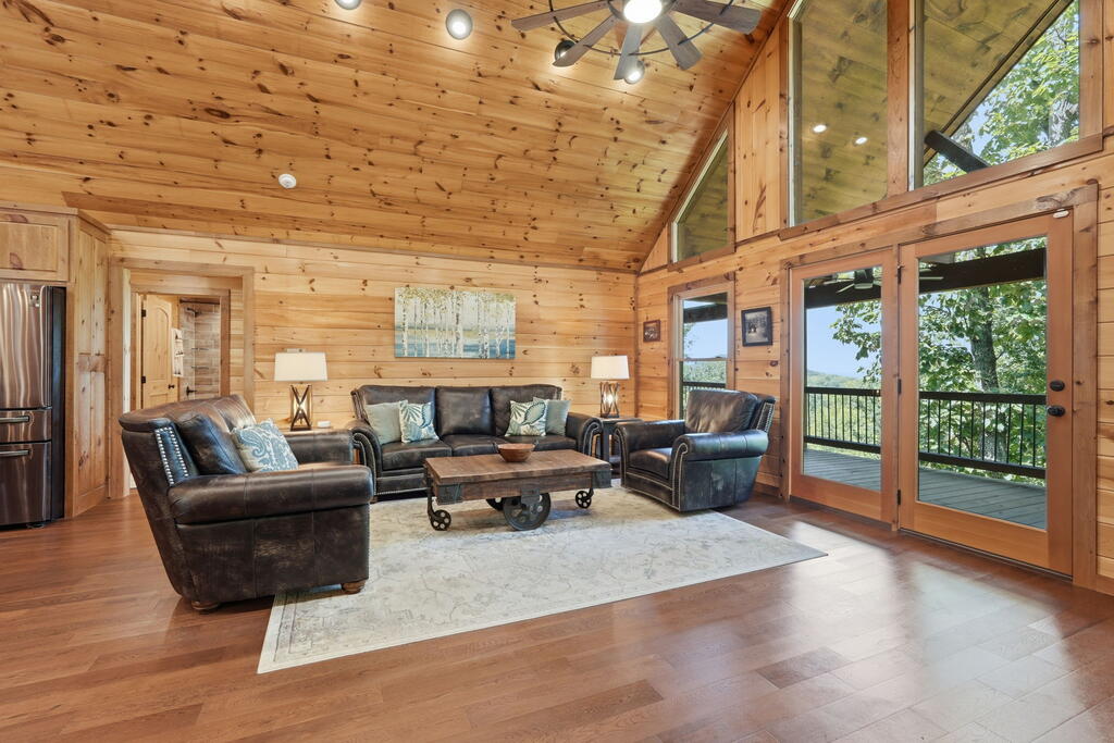 435402 Mineral Bluff Active