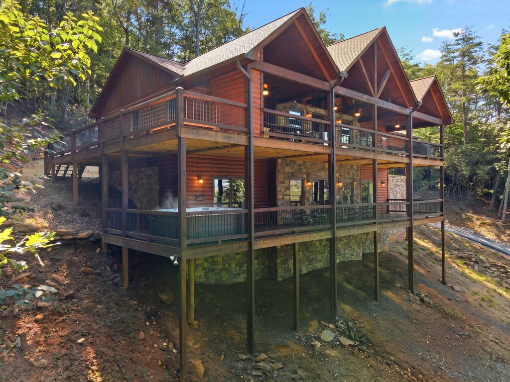 435402 Mineral Bluff Active