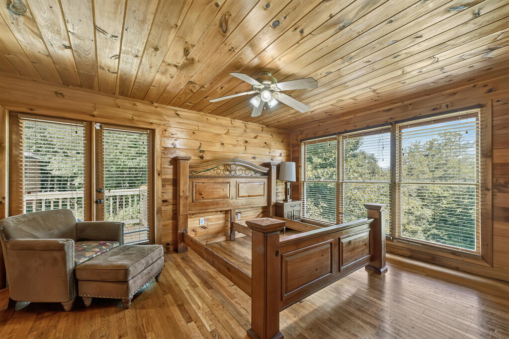 435403 Morganton Active