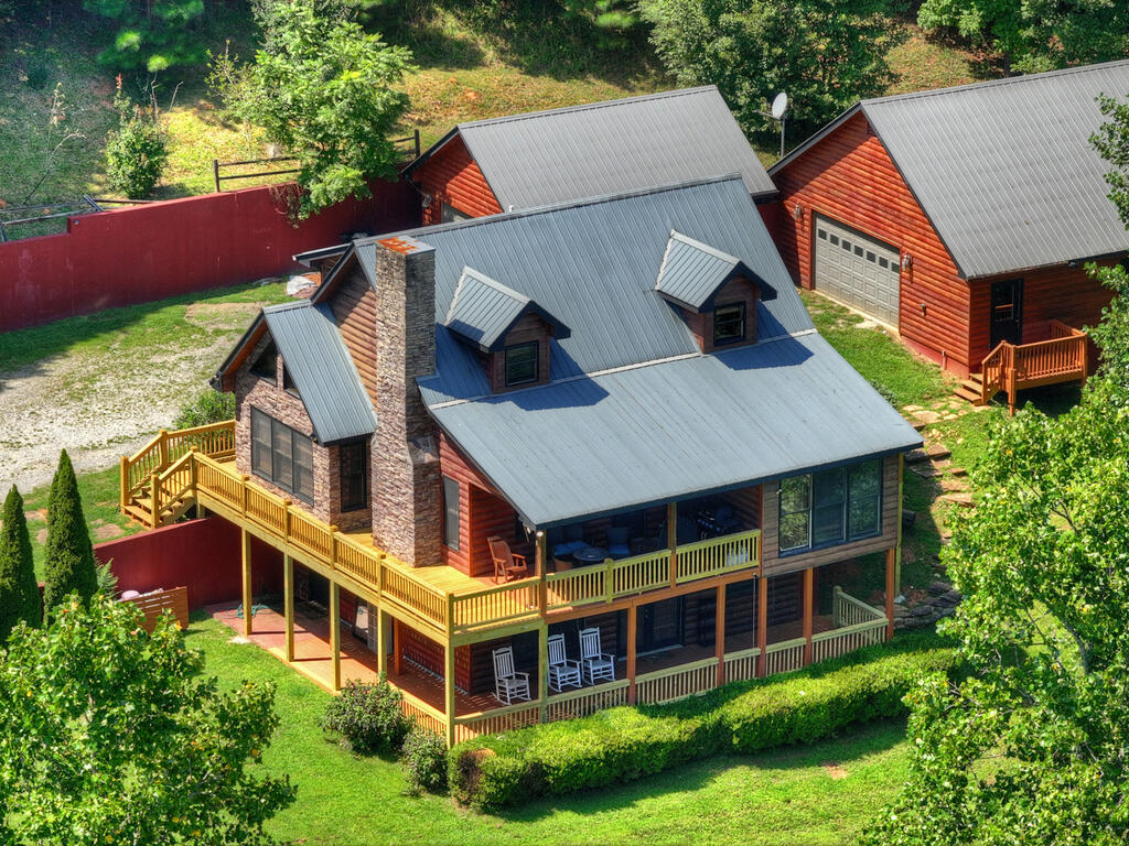 435403 Morganton Active