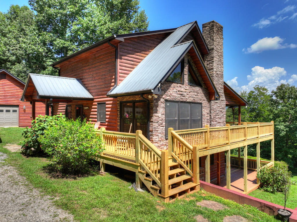 435403 Morganton Active