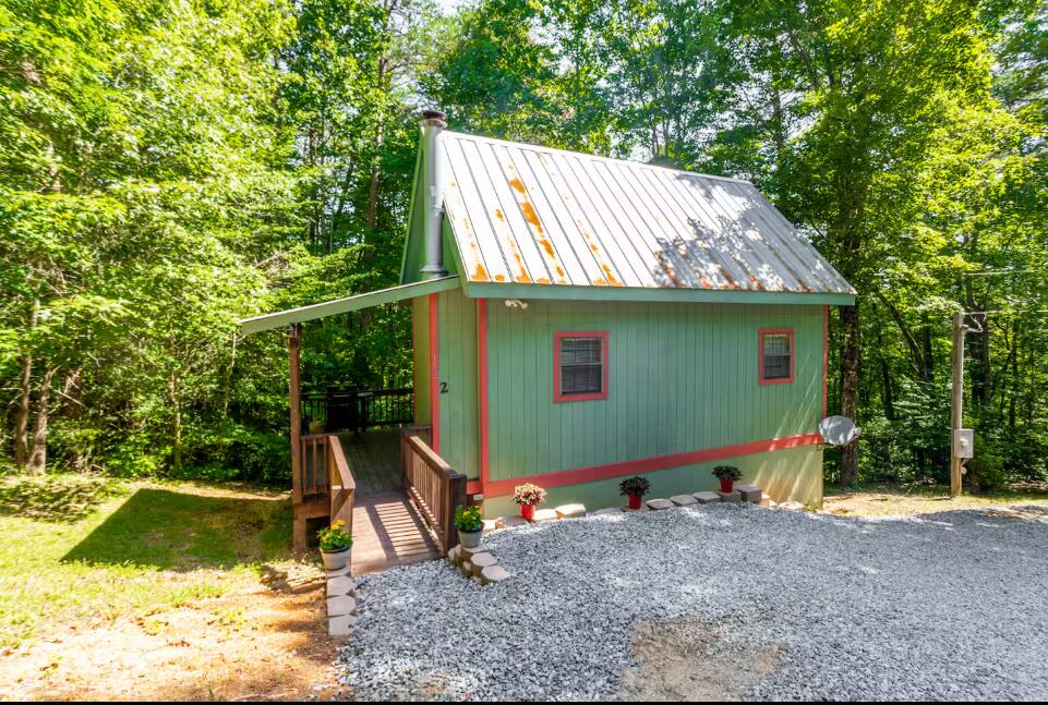 435406 Ellijay Active