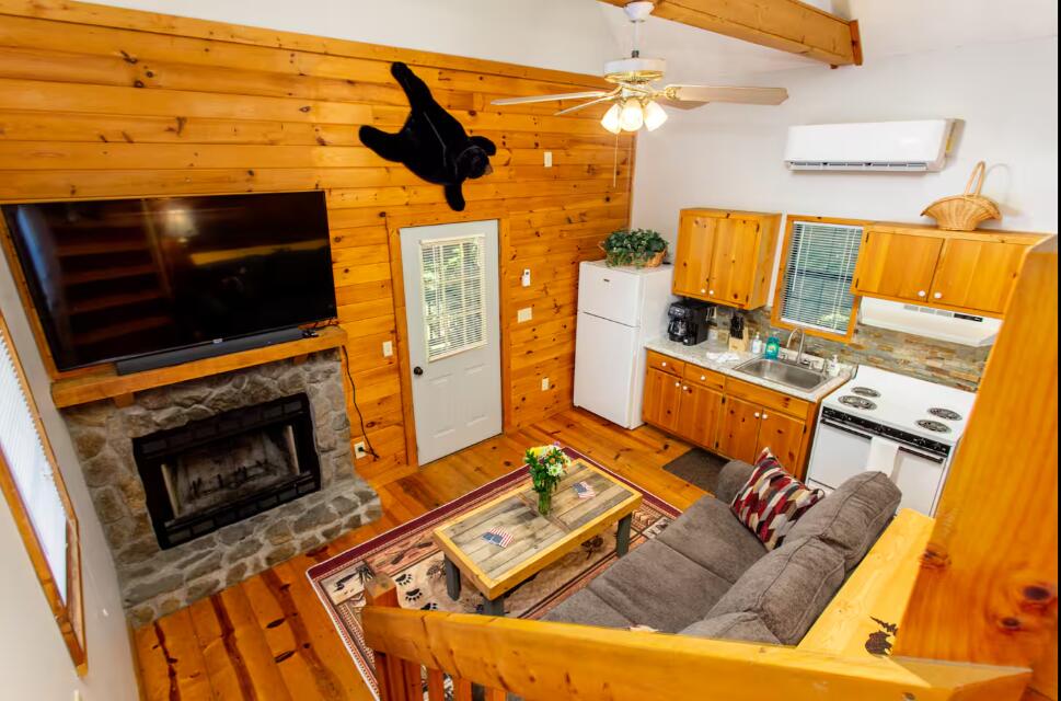 435406 Ellijay Active