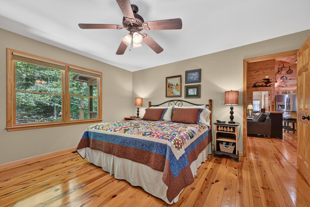 435410 Ellijay Active