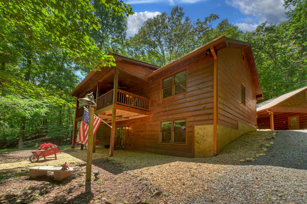 435410 Ellijay Active