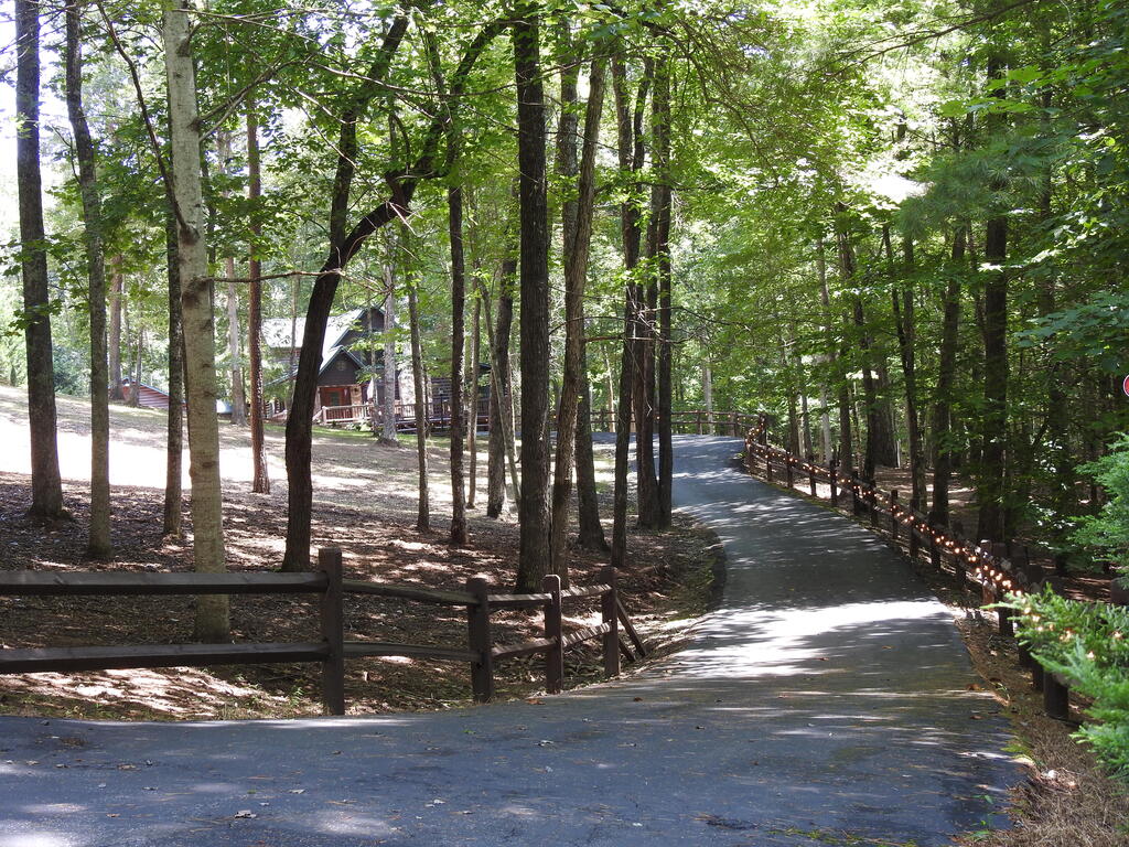 435414 Morganton Active