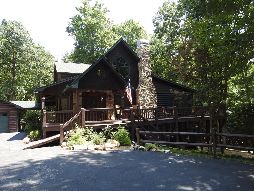 435414 Morganton Active