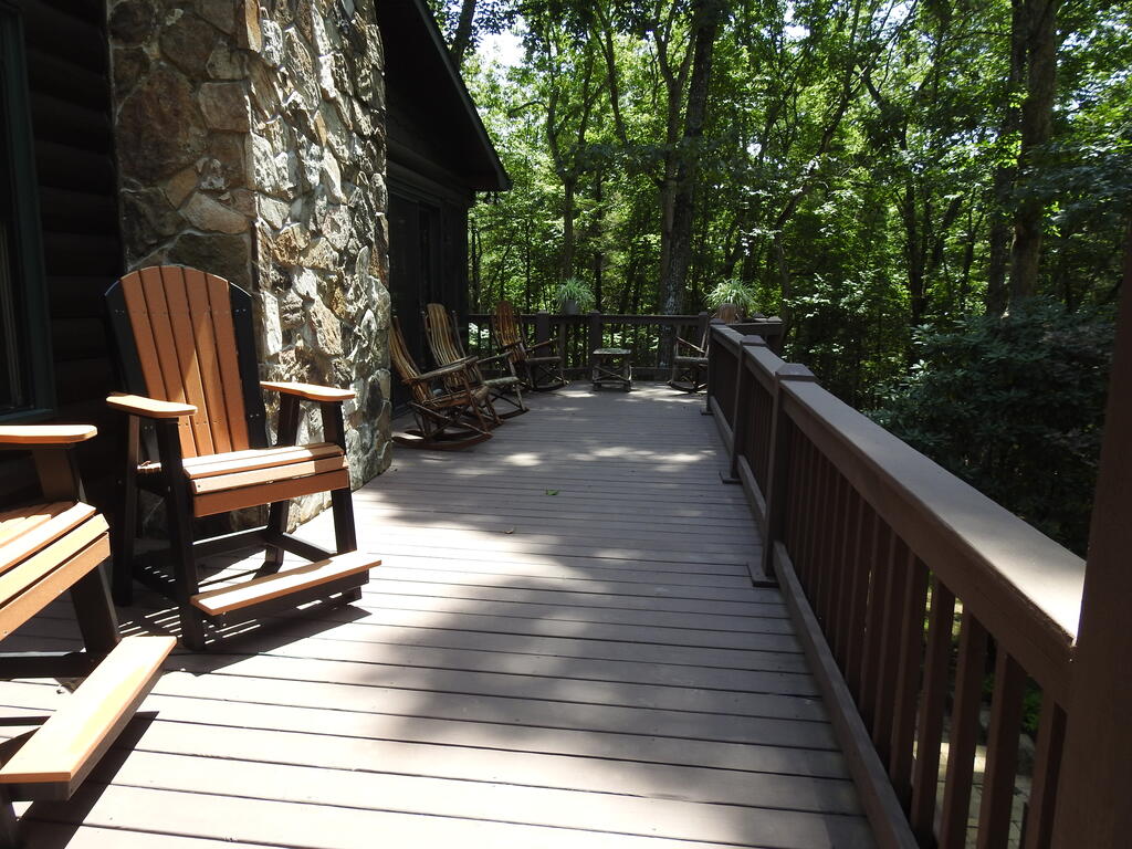 435414 Morganton Active