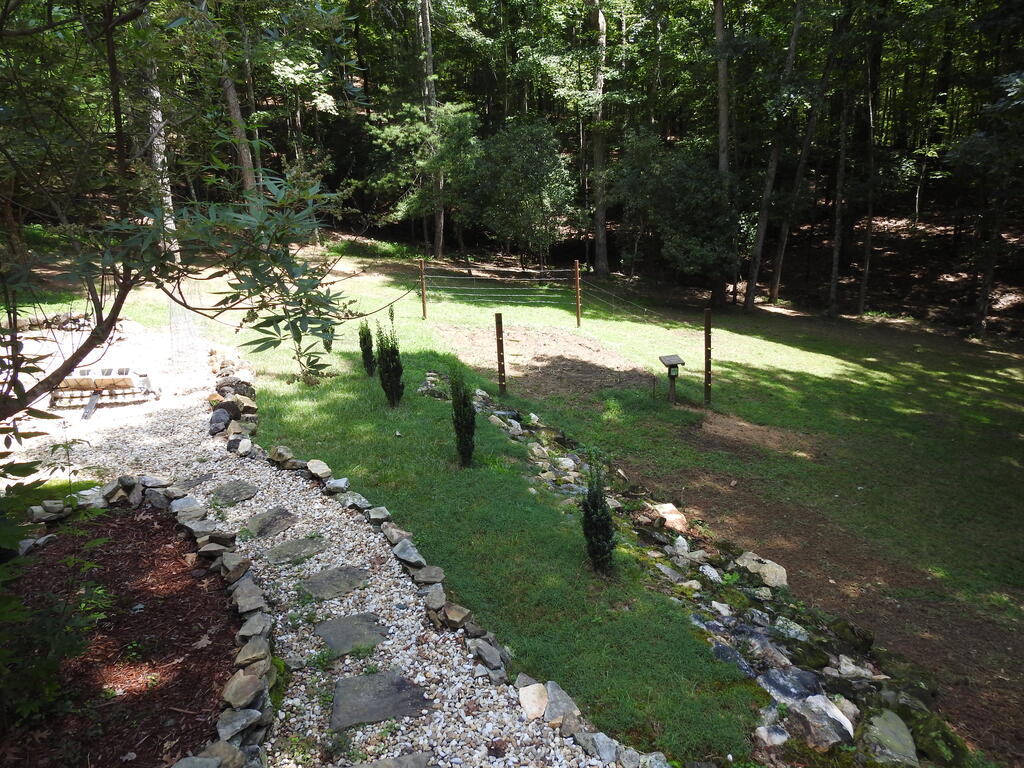 435414 Morganton Active