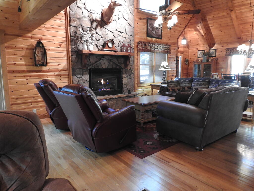 435414 Morganton Active