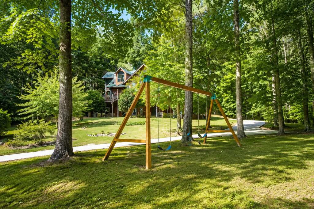 435415 Ellijay Active