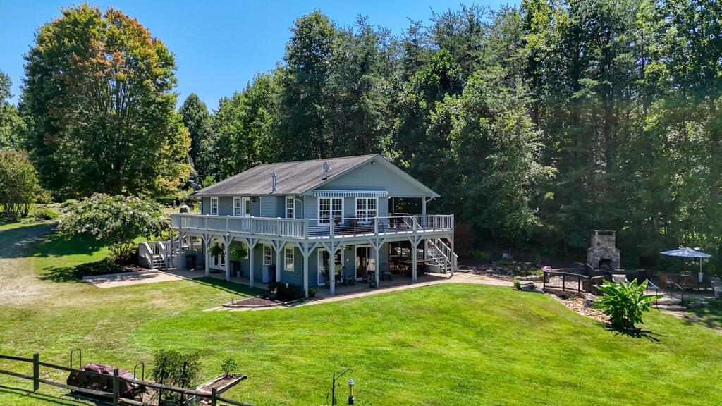 435423 Hayesville Active