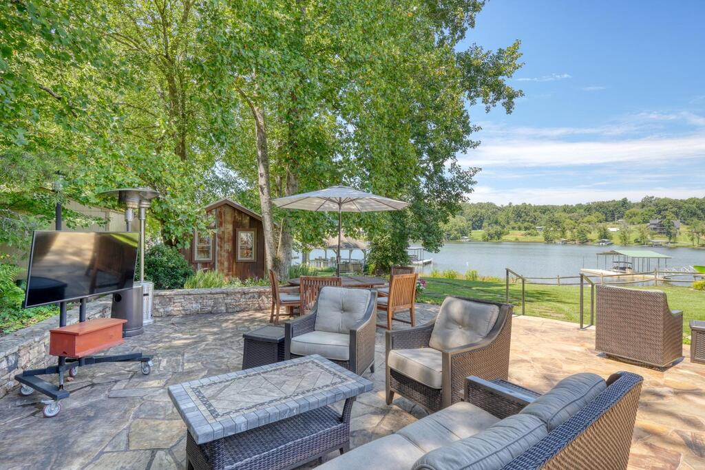 435423 Hayesville Active