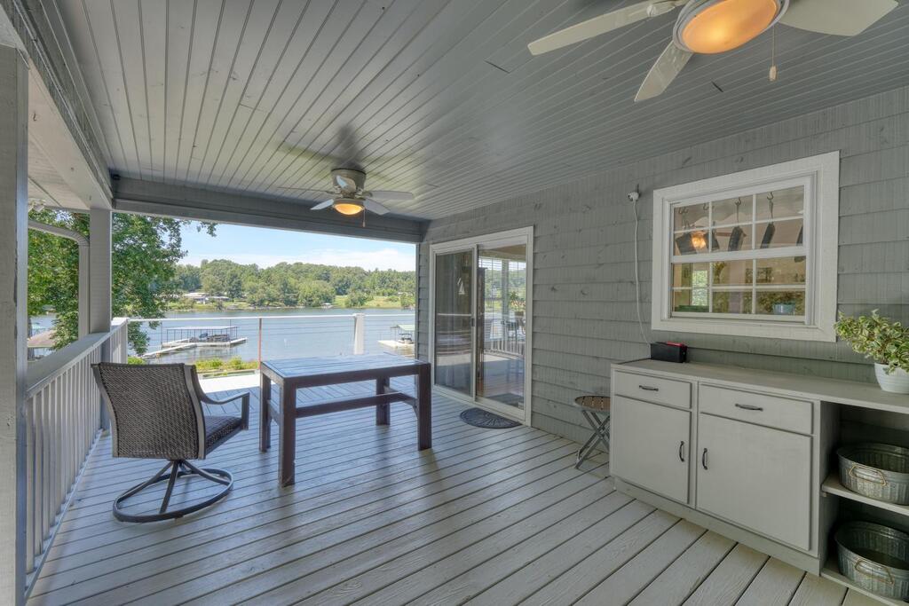 435423 Hayesville Active