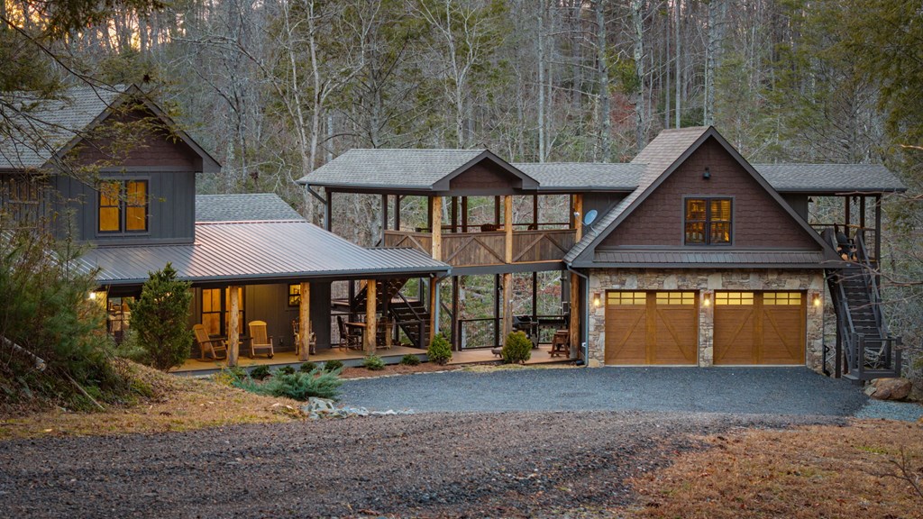 435430 Blue Ridge Active