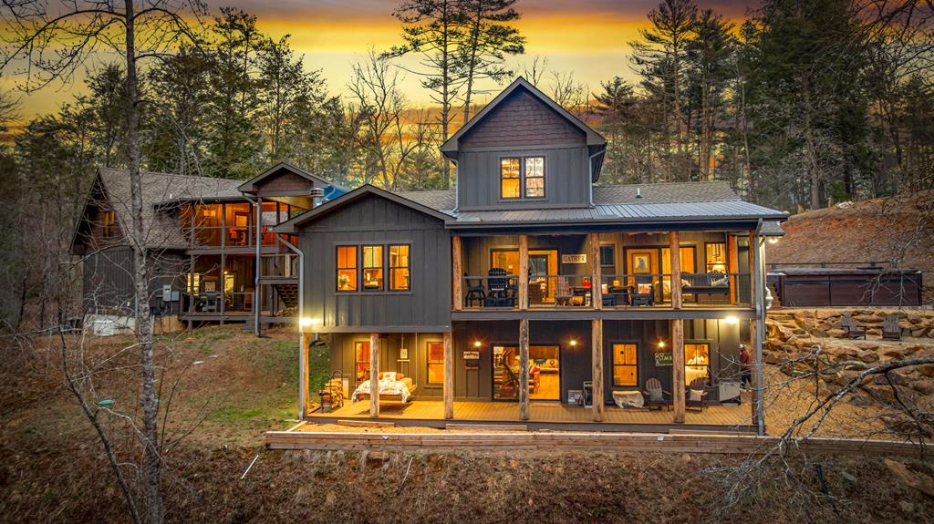 435430 Blue Ridge Active
