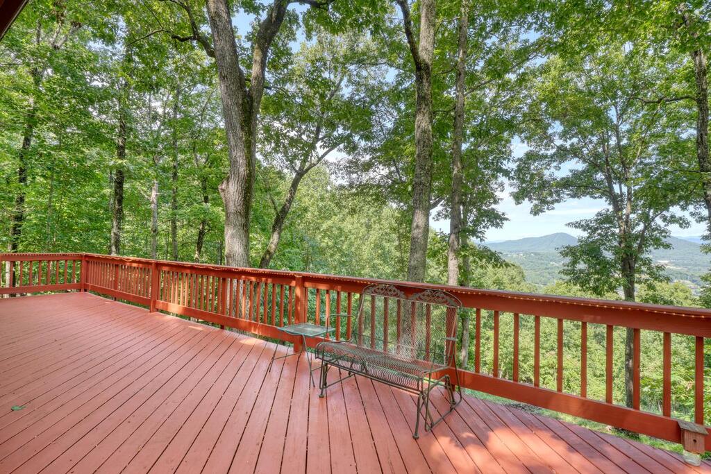 435437 Hiawassee Active