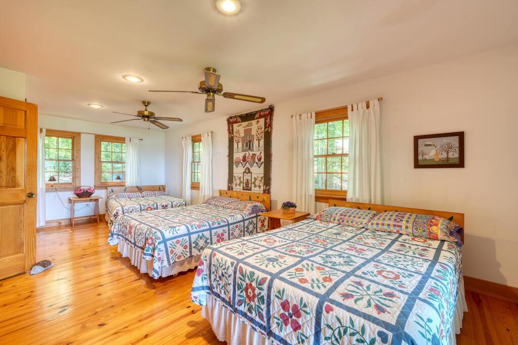435437 Hiawassee Active