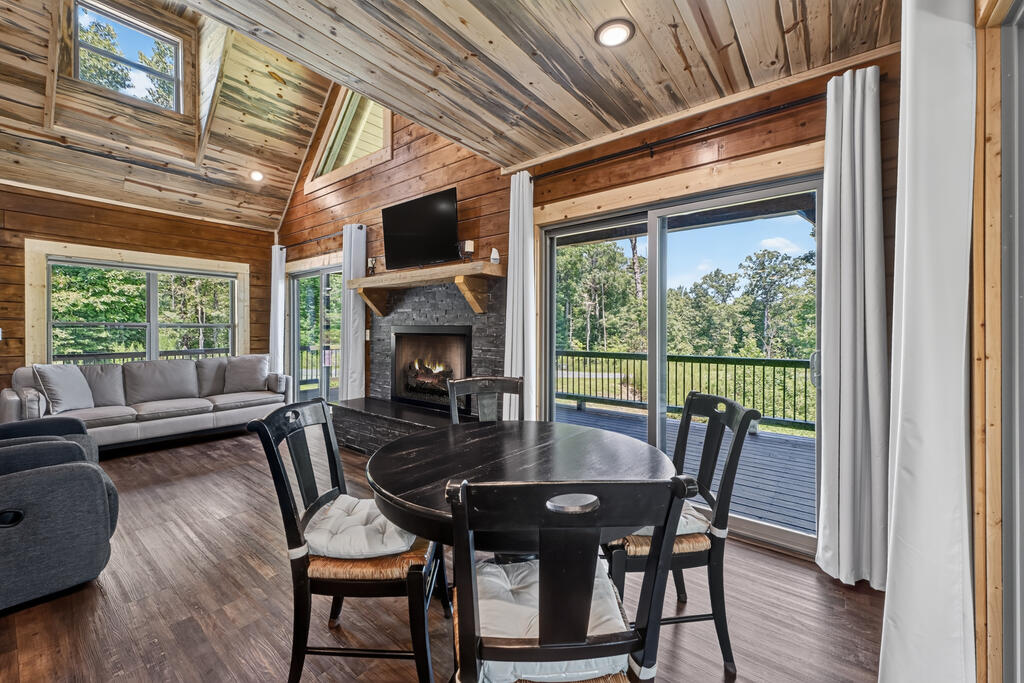 435442 Ellijay Active