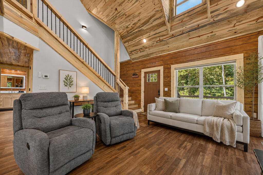 435442 Ellijay Active