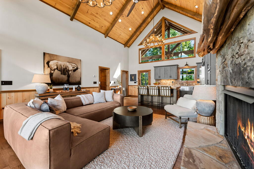 435456 Ellijay Active