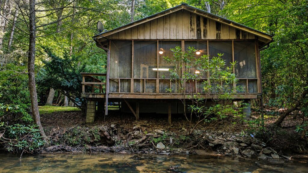 435514 Blue Ridge Active