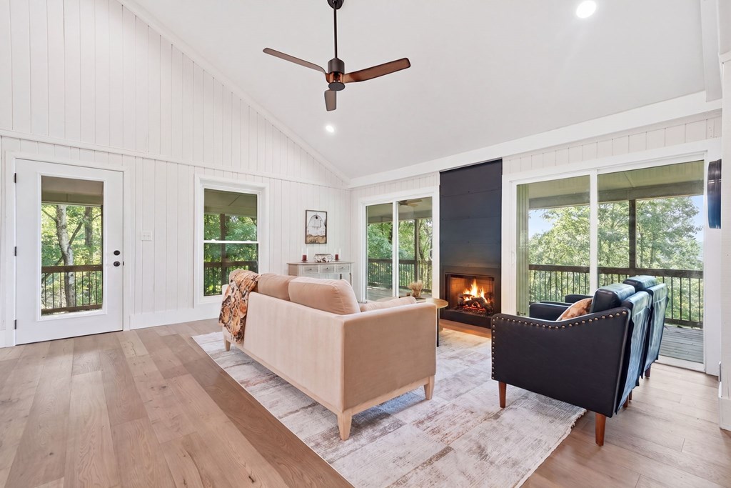 435529 Ellijay Active