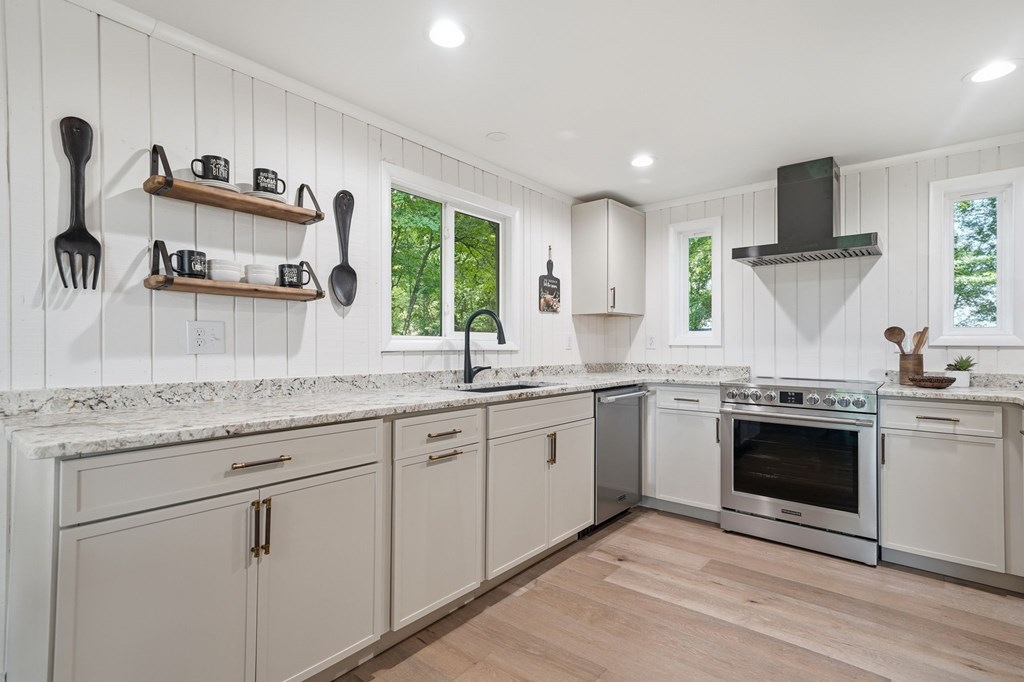 435529 Ellijay Active